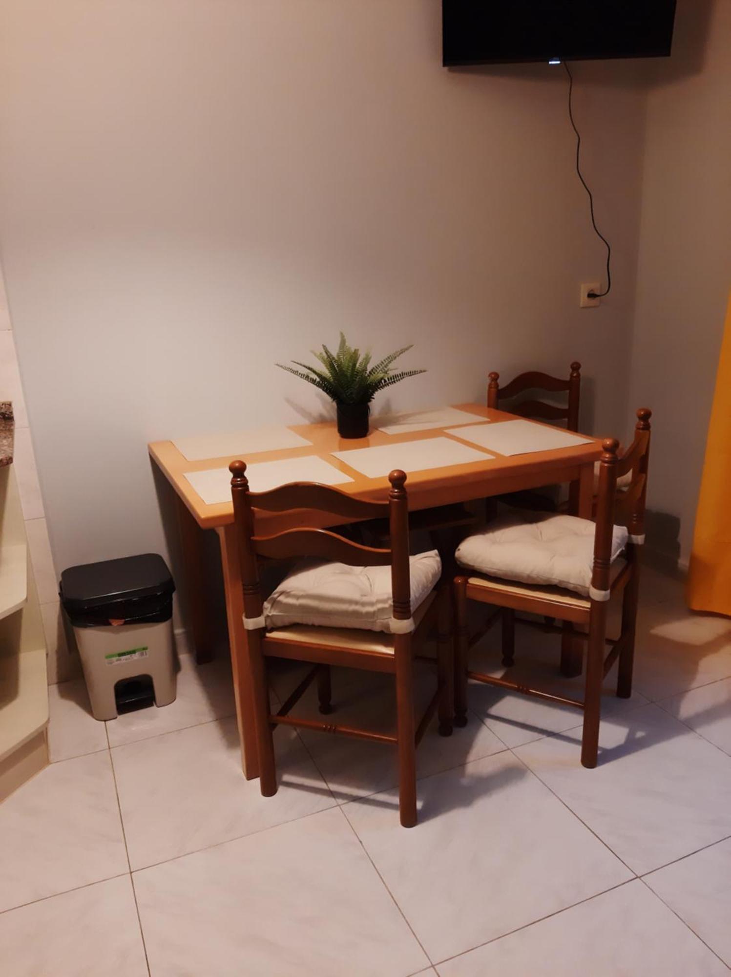 Onís Apartamento Elena Centrico Con Wifi מראה חיצוני תמונה