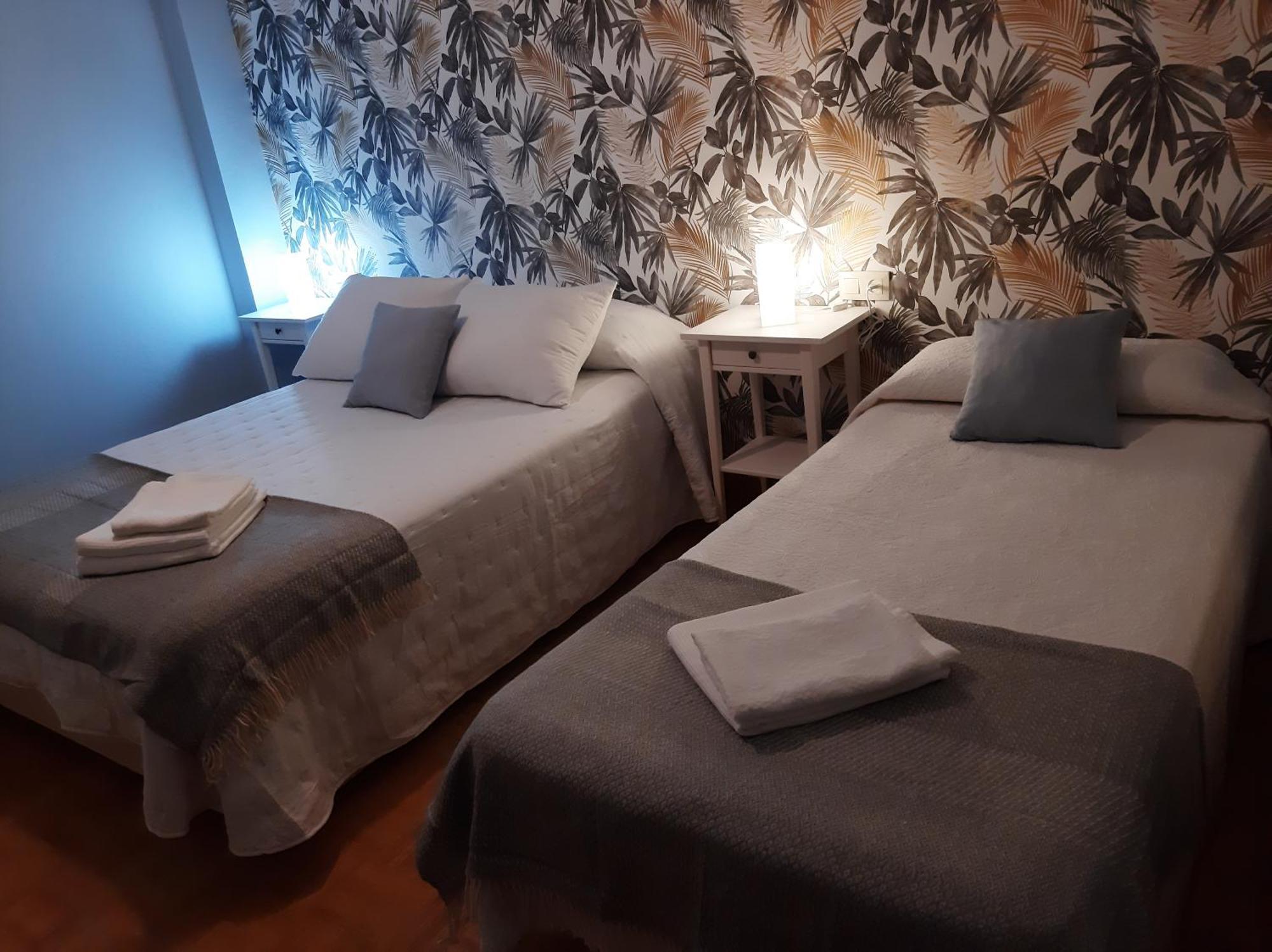 Onís Apartamento Elena Centrico Con Wifi מראה חיצוני תמונה