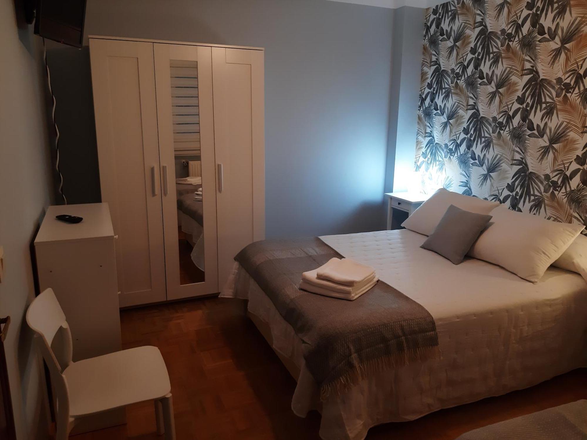 Onís Apartamento Elena Centrico Con Wifi מראה חיצוני תמונה